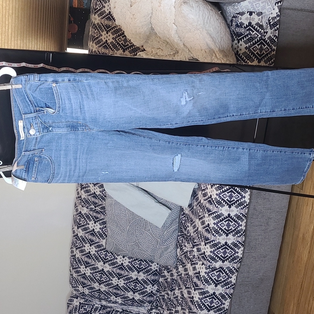 LEVI'S